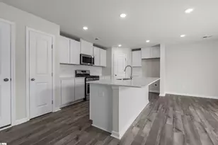 1352 Hugh Mack Ct, Spartanburg, SC 29303 - Photo 10