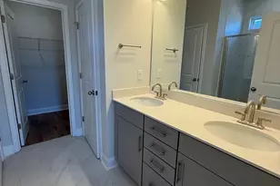 554 Hydrangea St, Seneca, SC 29678 - Photo 8