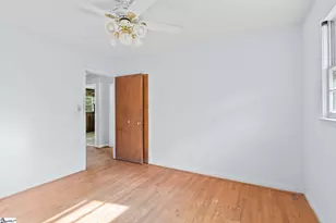 3190 Apple Orchard Rd, Clinton, SC 29325 - Photo 16