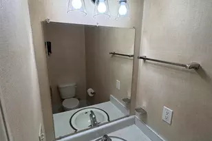 21 Glen Burnie St, Greenville, SC 29605 - Photo 10