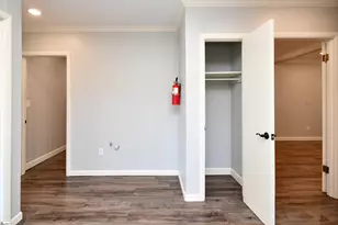 413 Vardry St, Greenville, SC 29601 - Photo 6