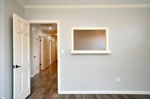 413 Vardry St, Greenville, SC 29601 - Photo 4