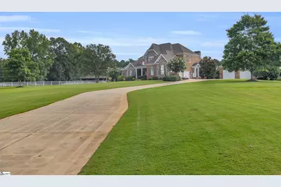 103 Ivy Trail, Williamston, SC 29697 - Photo 2