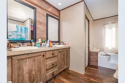 225 Cannon Ball Run, Campobello, SC 29322 - Photo 12