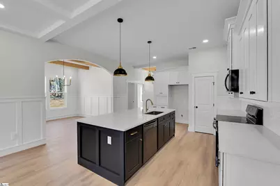 1037 W Broad Street, Iva, SC 29655 - Photo 6