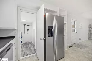 144 Cloverhill Dr, Anderson, SC 29624 - Photo 10