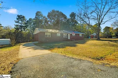 144 Cloverhill Drive, Anderson, SC 29624 - Photo 2