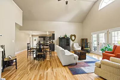 259 Inn Circle, Fountain Inn, SC 29644 - Photo 8