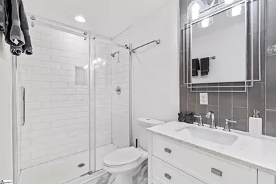 36 E Main Street, Greenville, SC 29611 - Photo 16