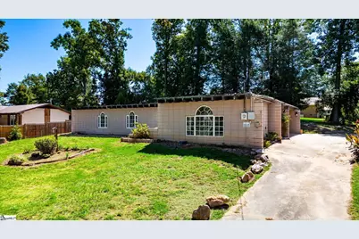 416 Sherwood Drive, Seneca, SC 29678 - Photo 2