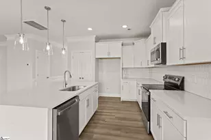 1813 Betsy Ross Dr, Moore, SC 29369 - Photo 10