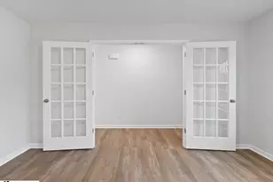 233 Roocroft Ct, Fountain Inn, SC 29644 - Photo 4