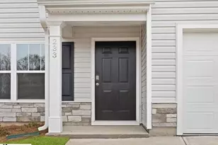 233 Roocroft Ct, Fountain Inn, SC 29644 - Photo 2