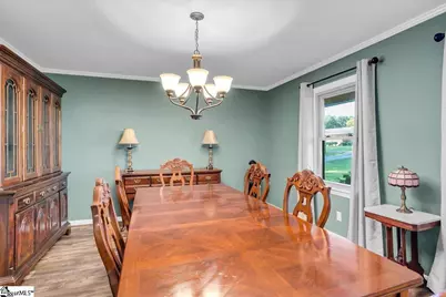 303 Woodbluff Road, Laurens, SC 29360 - Photo 6