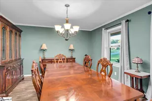 303 Woodbluff Rd, Laurens, SC 29360 - Photo 6