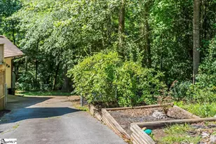 403 Park W Cir, Easley, SC 29642 - Photo 6