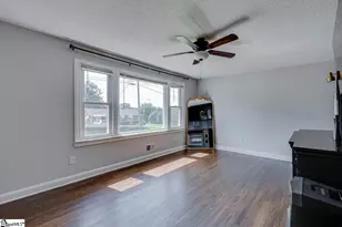 24 Maudie St, Greenville, SC 29605 - Photo 12