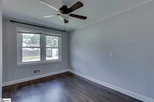 24 Maudie St, Greenville, SC 29605 - Photo 18