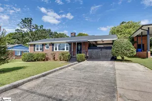 24 Maudie St, Greenville, SC 29605 - Photo 2