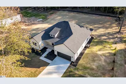 211 Chestnut Drive, Belton, SC 29627 - Photo 4