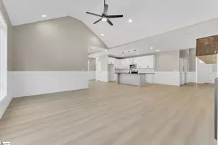 211 Chestnut Dr, Belton, SC 29627 - Photo 10