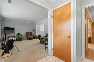 23 Richwood Dr, Greenville, SC 29607 - Photo 4