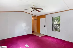 186 Corry Rd, Blacksburg, SC 29702 - Photo 2