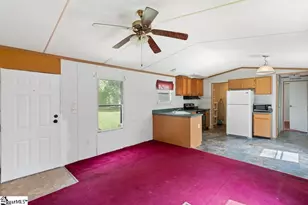 186 Corry Rd, Blacksburg, SC 29702 - Photo 4