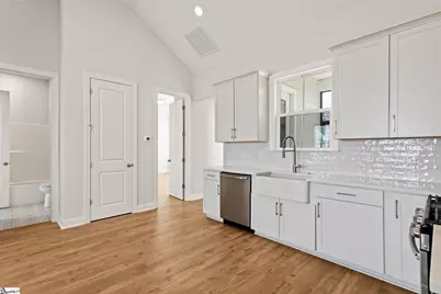 125 Cottage Lane, Greenwood, SC 29649 - Photo 12