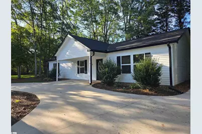 7 W 2nd Street, Williamston, SC 29697 - Photo 2