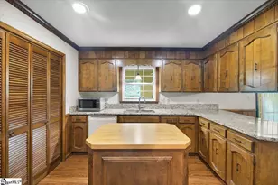 12 Lantern Dr, Greer, SC 29651 - Photo 12