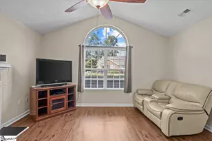 44 Bailess Ct, Greer, SC 29650 - Photo 8