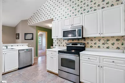 306 Lakewood Drive, Anderson, SC 29625 - Photo 10