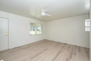 106 Carlton Ct, Spartanburg, SC 29302 - Photo 6