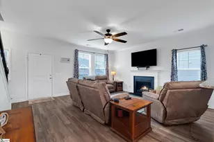 320 Valley Oak Dr, Belton, SC 29627 - Photo 4