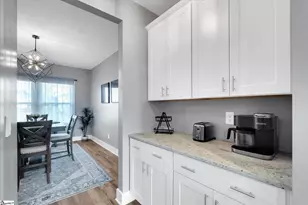 6 Roderick Ln, Greenville, SC 29605 - Photo 20