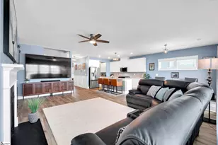 6 Roderick Ln, Greenville, SC 29605 - Photo 14