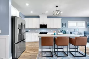 6 Roderick Ln, Greenville, SC 29605 - Photo 14