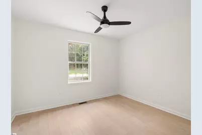 109 Laurens Court, Fountain Inn, SC 29644 - Photo 18