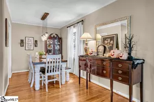 105 Rutledge Ave, Greenville, SC 29617 - Photo 8