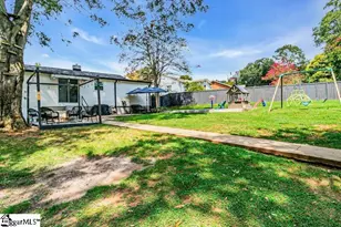 105 Rutledge Ave, Greenville, SC 29617 - Photo 32