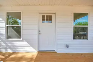 536 E South 5th St, Seneca, SC 29678 - Photo 8