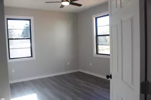 147 Highland Hills Dr, Campobello, SC 29322 - Photo 16