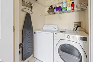 9 Hazelnut Ct, Taylors, SC 29687 - Photo 6