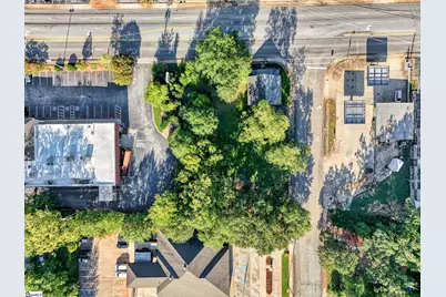 220 Hampton Avenue, Pickens, SC 29671 - Photo 18