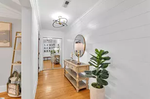 380 Forrester Dr, Greenville, SC 29607 - Photo 4