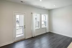 29 Rollins Ave, Greenville, SC 29607 - Photo 12