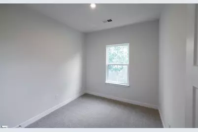 29 Rollins Avenue, Greenville, SC 29607 - Photo 24