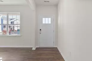 1213 Hackberry Ct, Spartanburg, SC 29303 - Photo 4