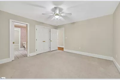 228 Indian Wells Drive, Spartanburg, SC 29306 - Photo 32